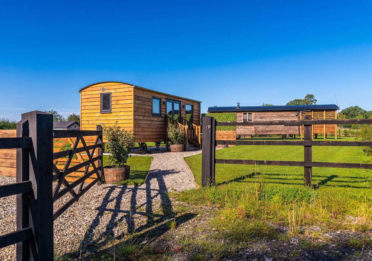 Hotel Abberley Shepherds Hut - Ockeridge Rural Retreats à Wichenford Extérieur photo