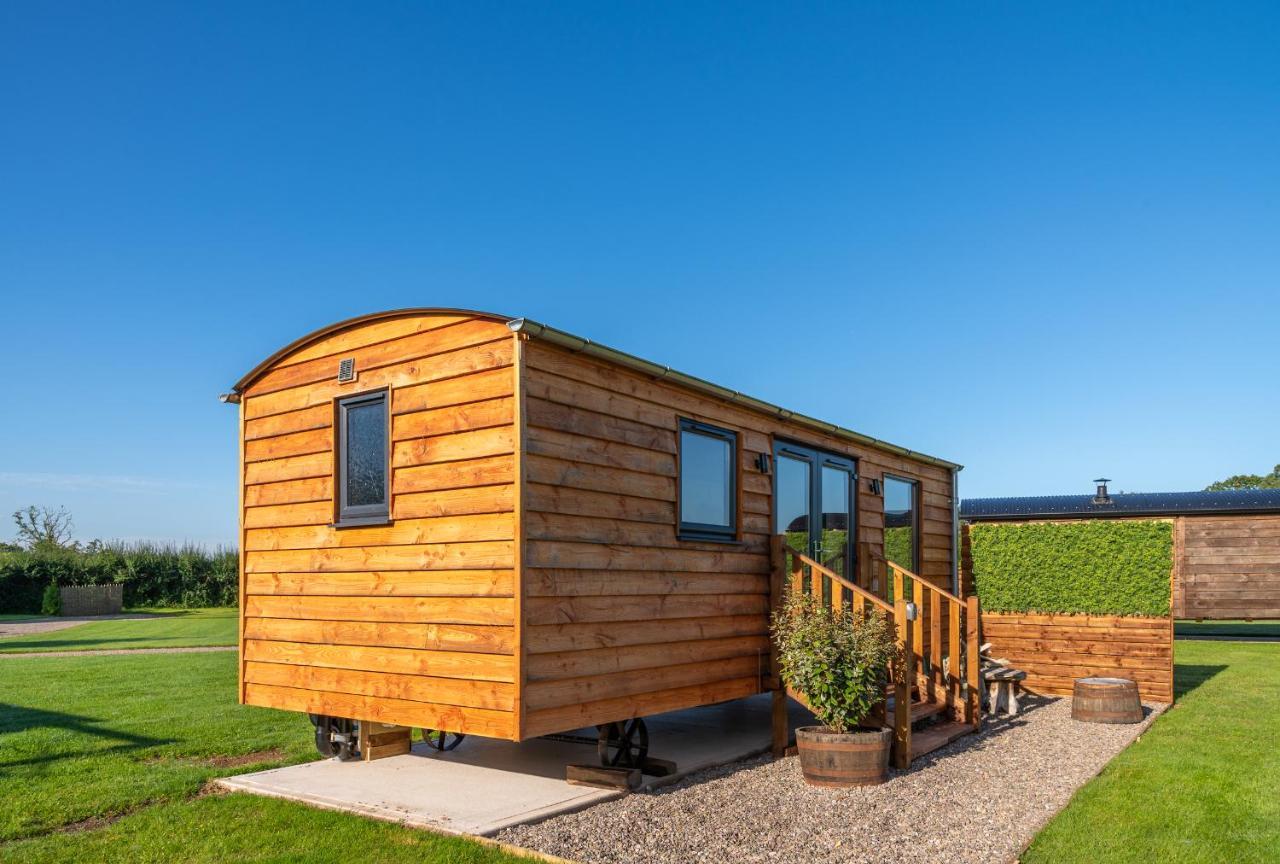 Hotel Abberley Shepherds Hut - Ockeridge Rural Retreats à Wichenford Extérieur photo