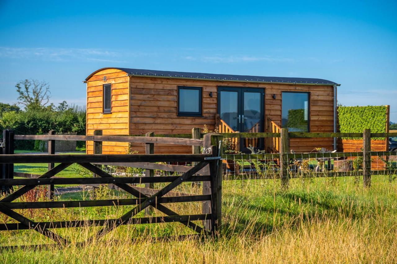 Hotel Abberley Shepherds Hut - Ockeridge Rural Retreats à Wichenford Extérieur photo