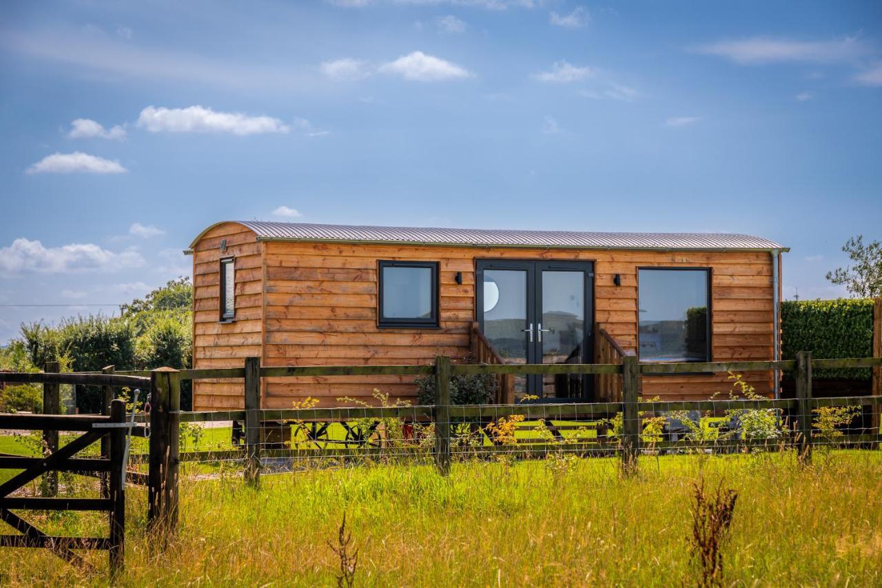 Hotel Abberley Shepherds Hut - Ockeridge Rural Retreats à Wichenford Extérieur photo