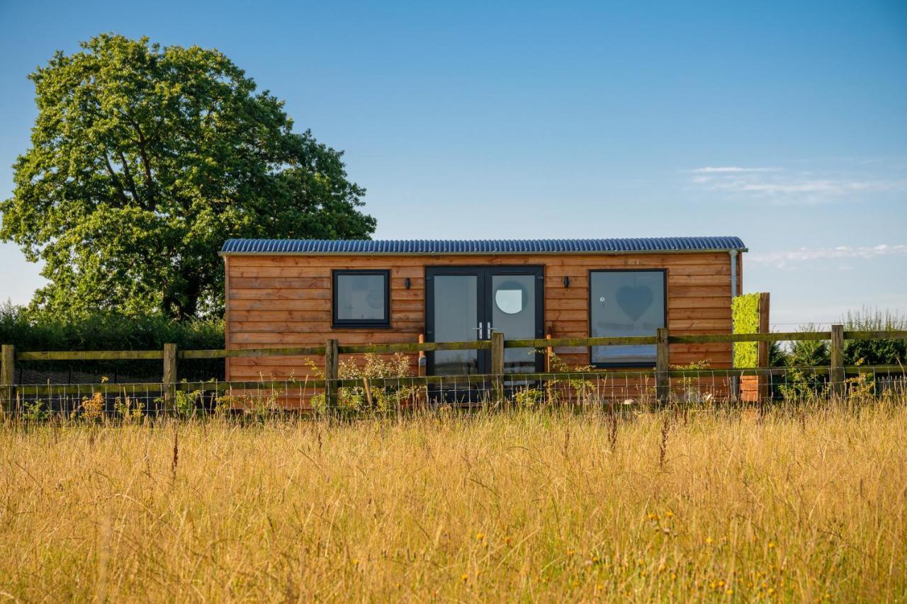 Hotel Abberley Shepherds Hut - Ockeridge Rural Retreats à Wichenford Extérieur photo