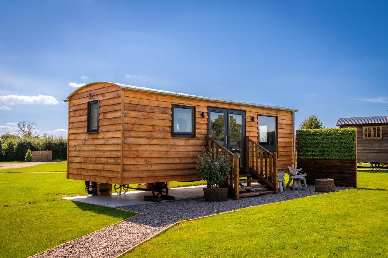 Hotel Abberley Shepherds Hut - Ockeridge Rural Retreats à Wichenford Extérieur photo